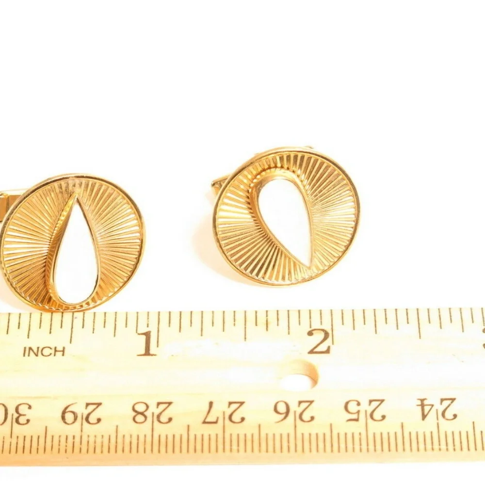 Vintage White Enamel‎ Teardrop Round Gold Cufflinks